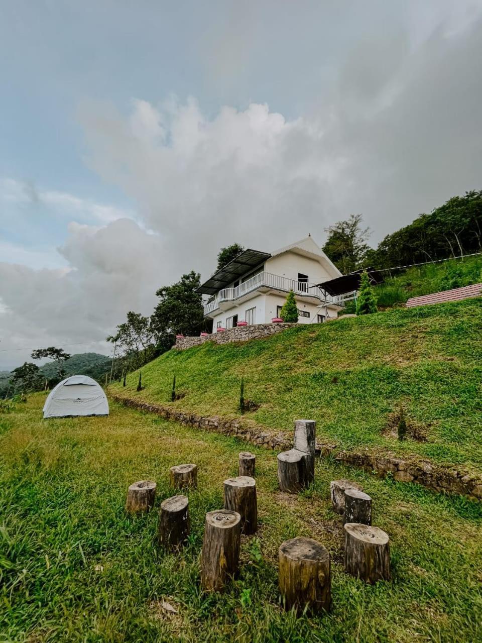 Palkulam Heights Villa Kumudi Buitenkant foto